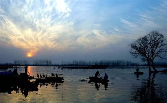 济宁市各地经济总量_济宁市地图(3)